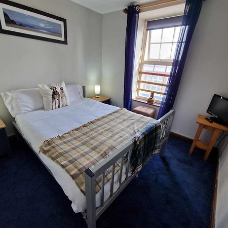 Y Castell Budget Accommodation Pwllheli Eksteriør bilde